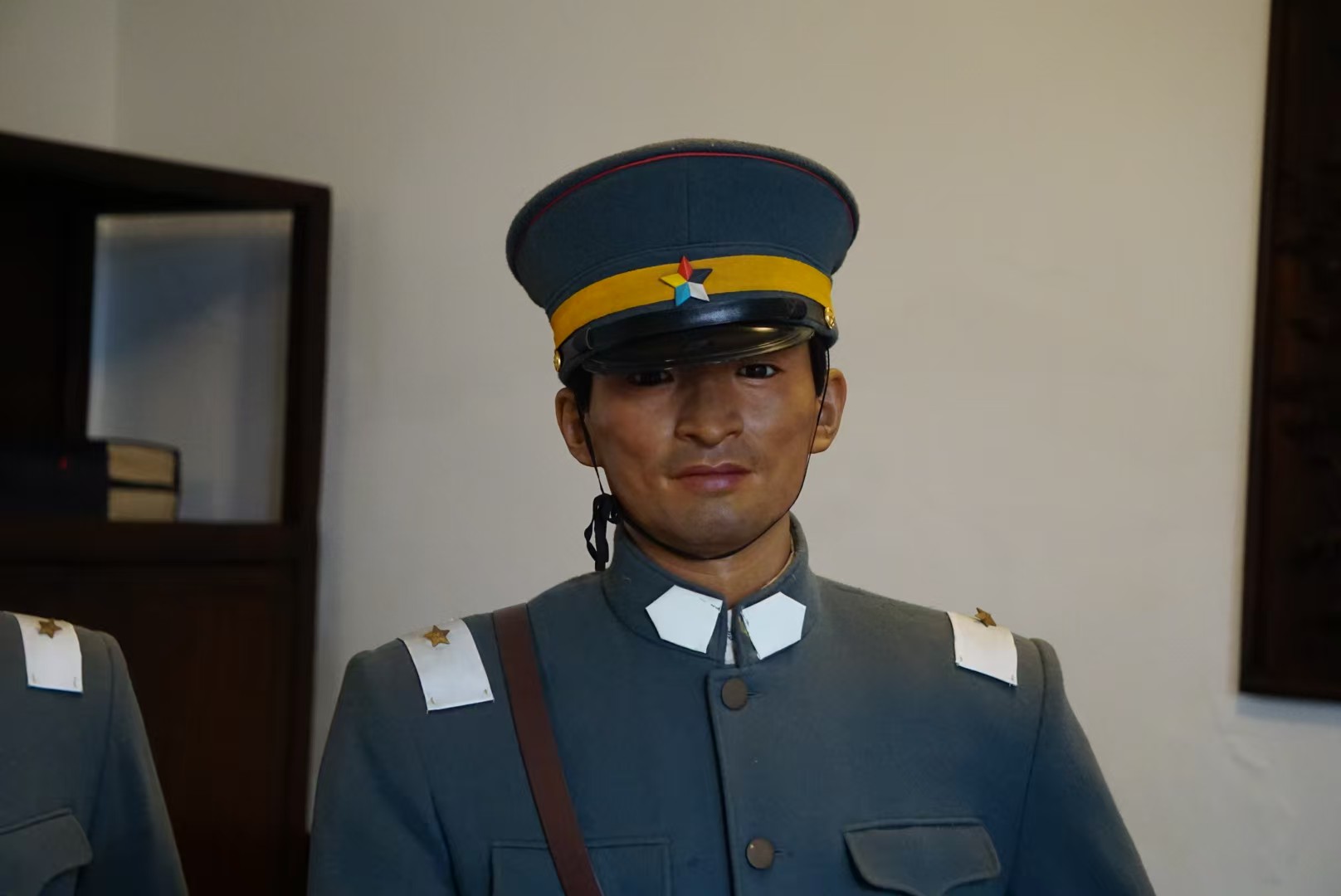 9be9e8f7d25adc740a779bdf6b561070_